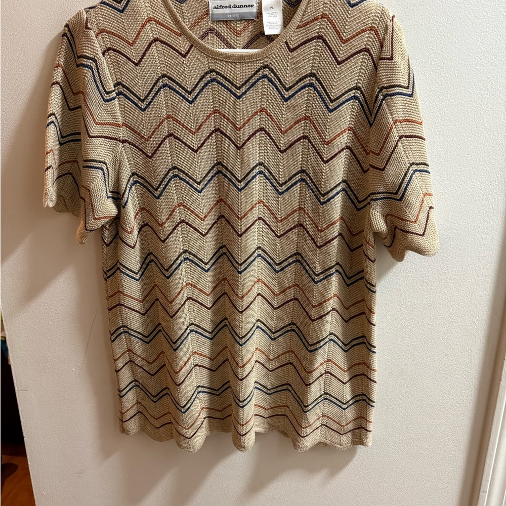 Alfred Dunmer Women's Tan Multicolor Stripe Zigzag‎ Light Sweater Size LP